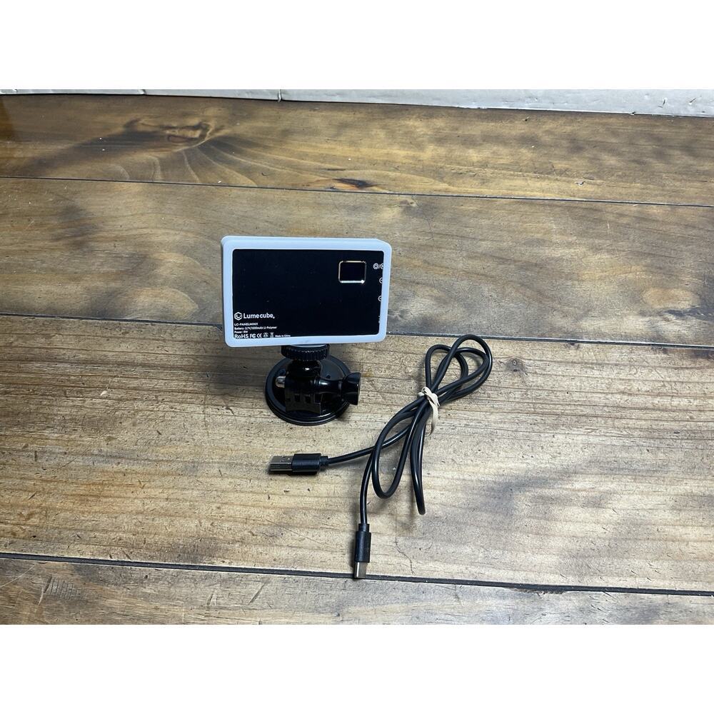 Lume Cube LC-PANELMINI1 5W Bicolor Panel Mini LED - USB C Mini Light Panel